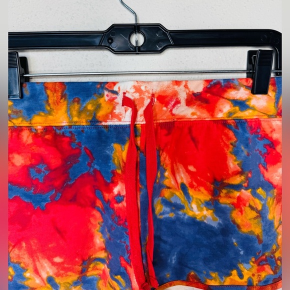 Multicolor soft shorts size small - Picture 2 of 4